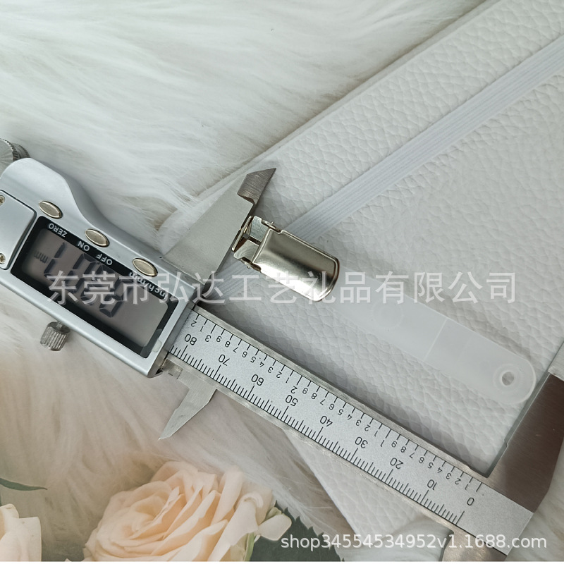 Metal Badge Certificate Clip PE Rubber Strip Flip Clip Doctor Meeting Clip Nurse Duty Clip