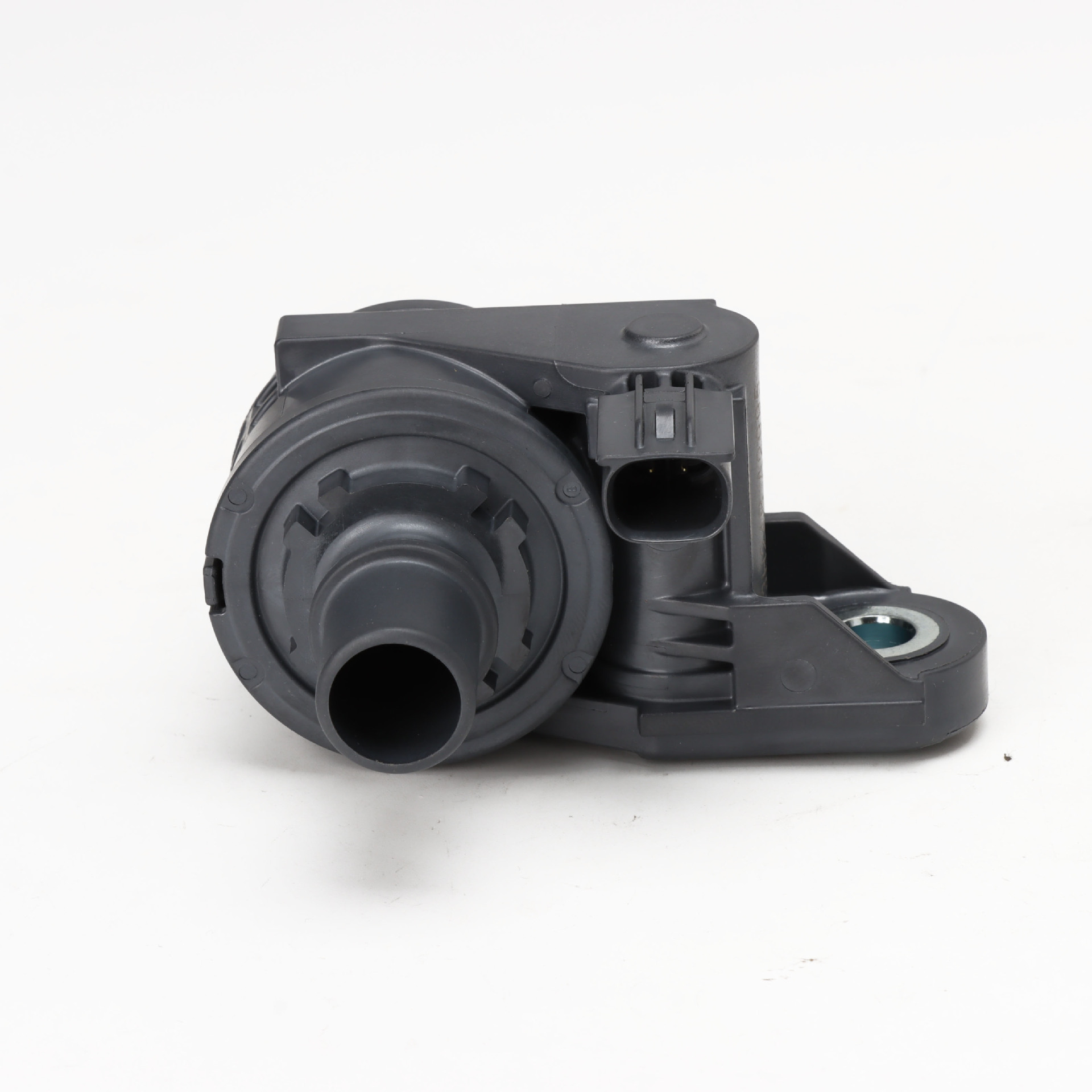 16671-25010 Is Suitable for Toyota Camry Auto Parts Water Pump Coolant Water Control Valve