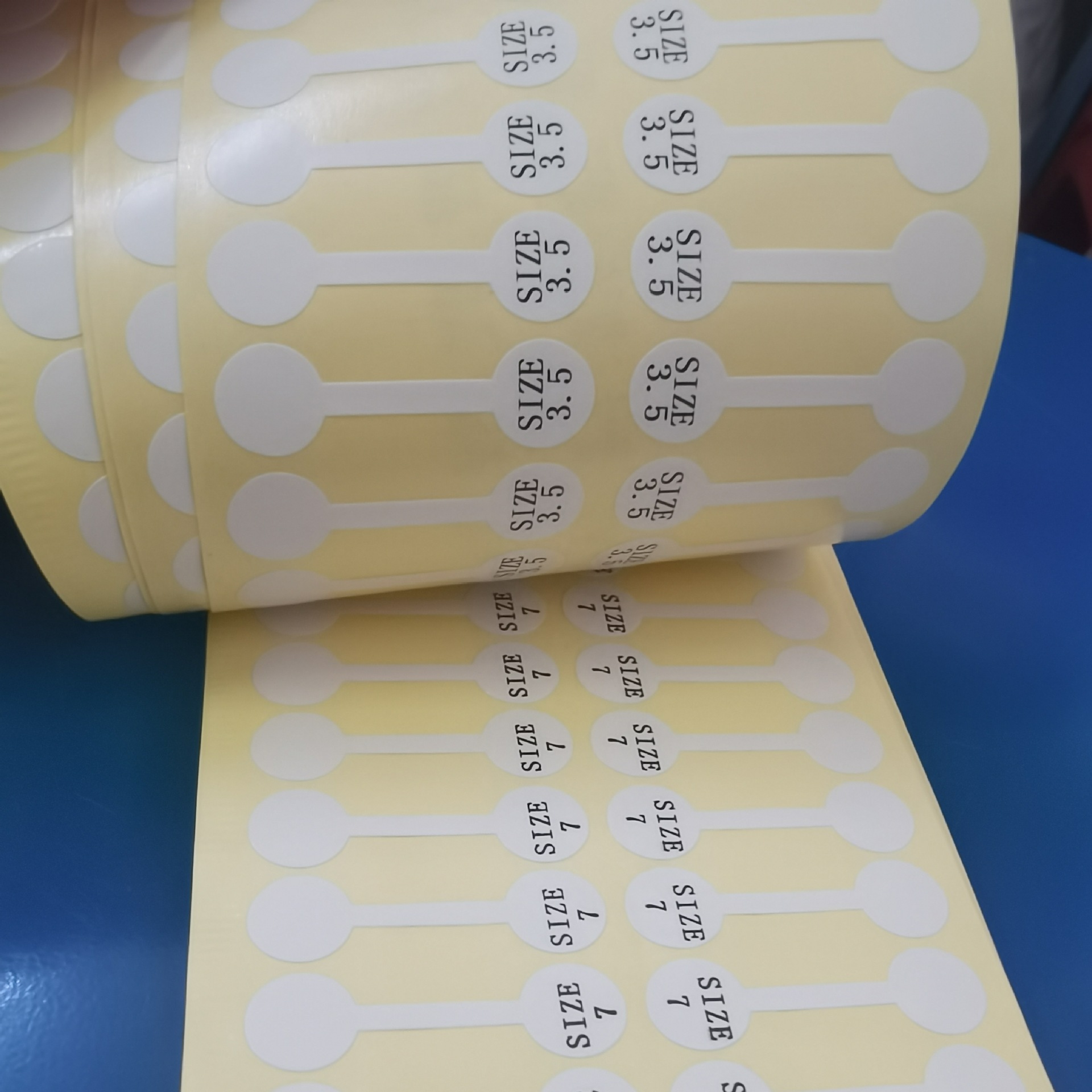 Digital number sticker bar code label ring jewelry number label Kraft paper adhesive sticker