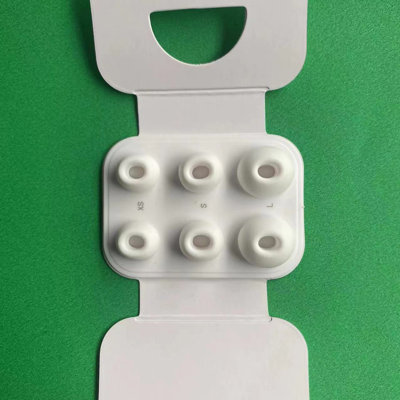 Suitable for Apple five generation plus small silicone ear cap pro2 silicone headset XS silicone ear cap