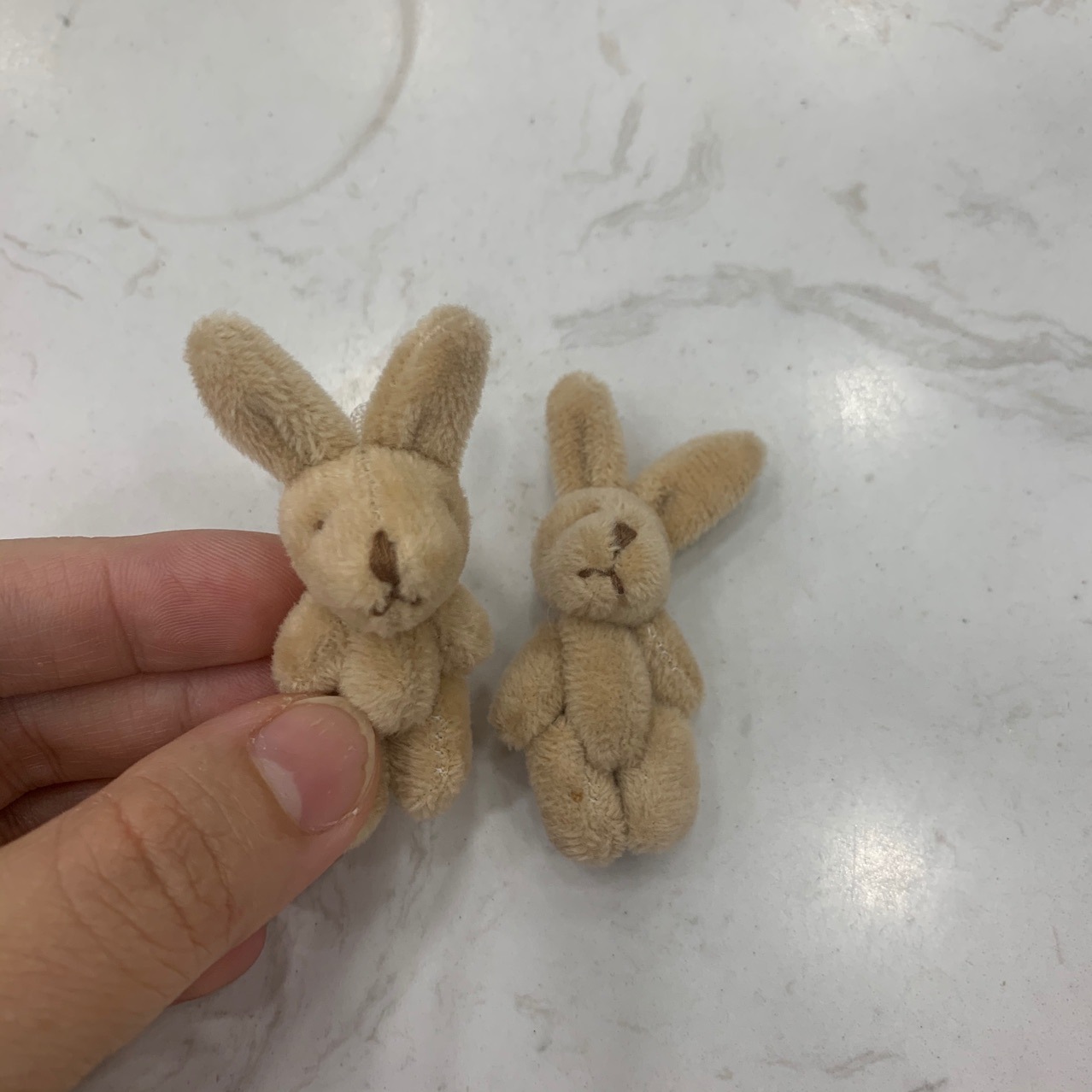 Explosive small joint bear joint rabbit versatile mini bear clothes shoes socks hat accessories classic never out of date