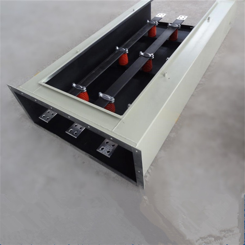 Outdoor high voltage co-phase closed bus duct bridge 10KV35KV intensive separated phase co-phase bus duct