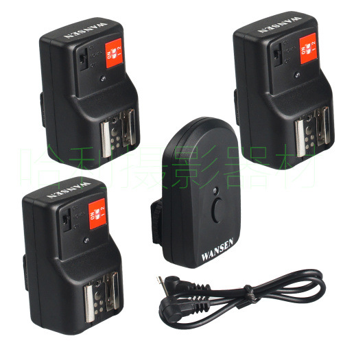 Pt-04Gy Flash Film Light Outdoor Shooting Light Wireless Flash Trigger Suitable for Slr Cameras