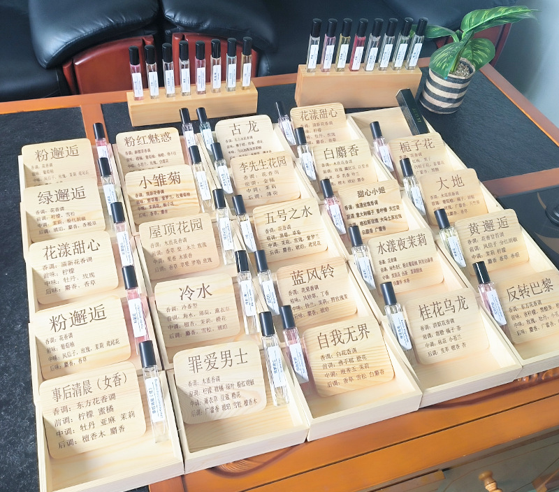 ZUOYI/ZUOYI brand shopping mall popular same style night market stall business 12ml sample perfume factory sales