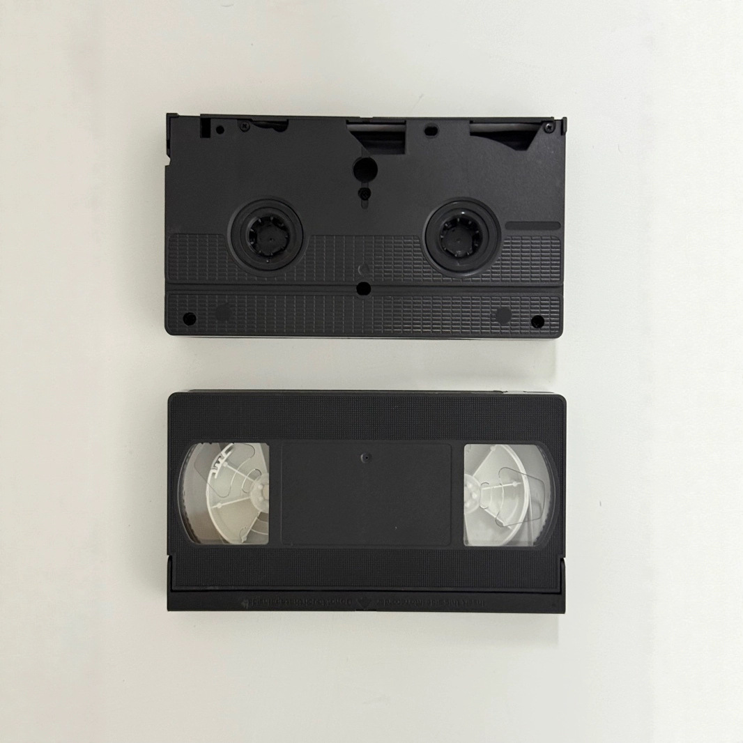 Video Tape Dry and Wet Cleaner Cleaning Kit Suitable for Video Heads of Vhs/Vcr Players