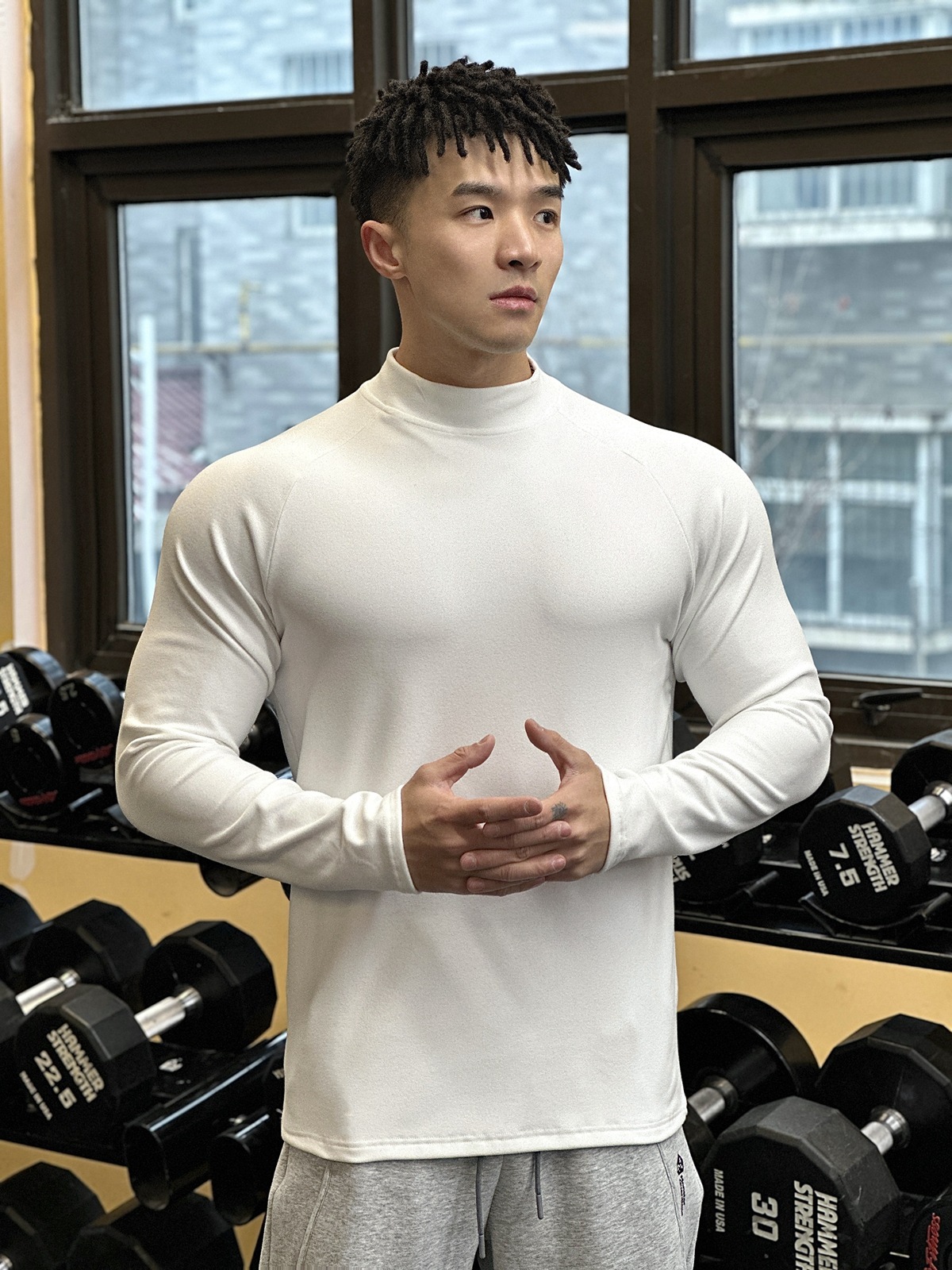 New Sports Casual Long Sleeve Loose Round Neck Men's Top Muscle fleece-lined Warm Fashion All-match Running T-shirt