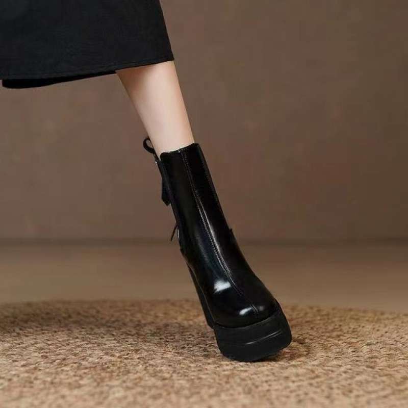 Retro High-Heeled Chelsea Boots 2025 Autumn and Winter New Versatile Waterproof Platform Thick Heel Short Boots with British Style
