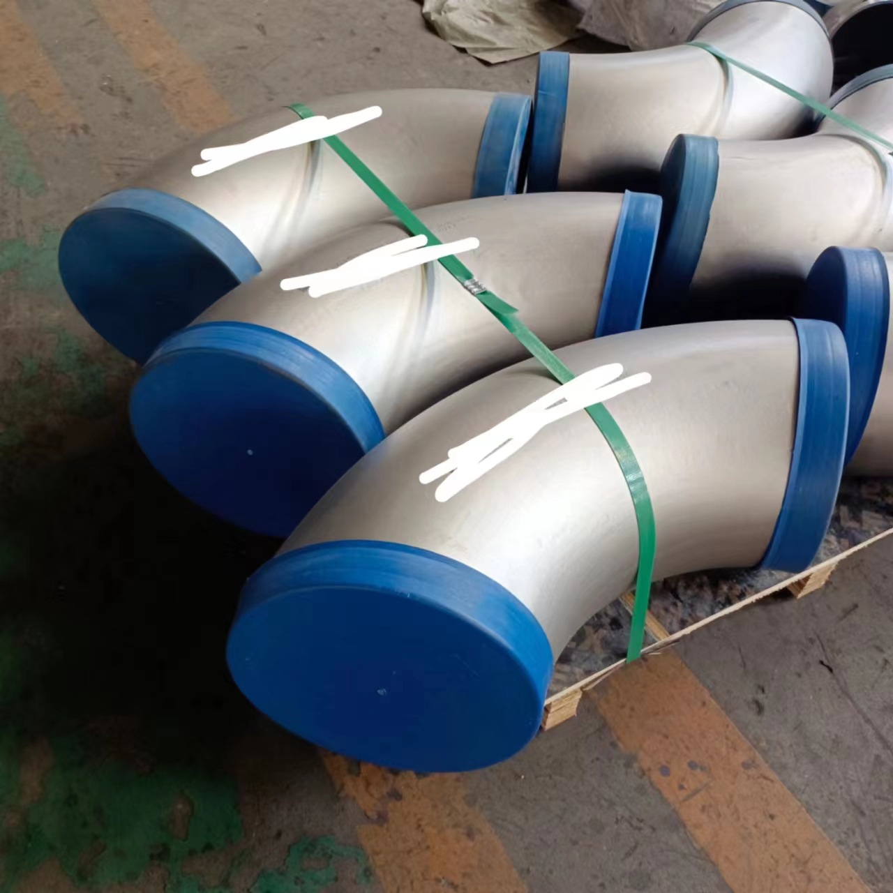 Plastic Pipe Cap Steel Pipe Outer Buckle Cap Sealing Pipe Dust Cover 165 Embedded Casing Cap Steel Pipe Protective Cap