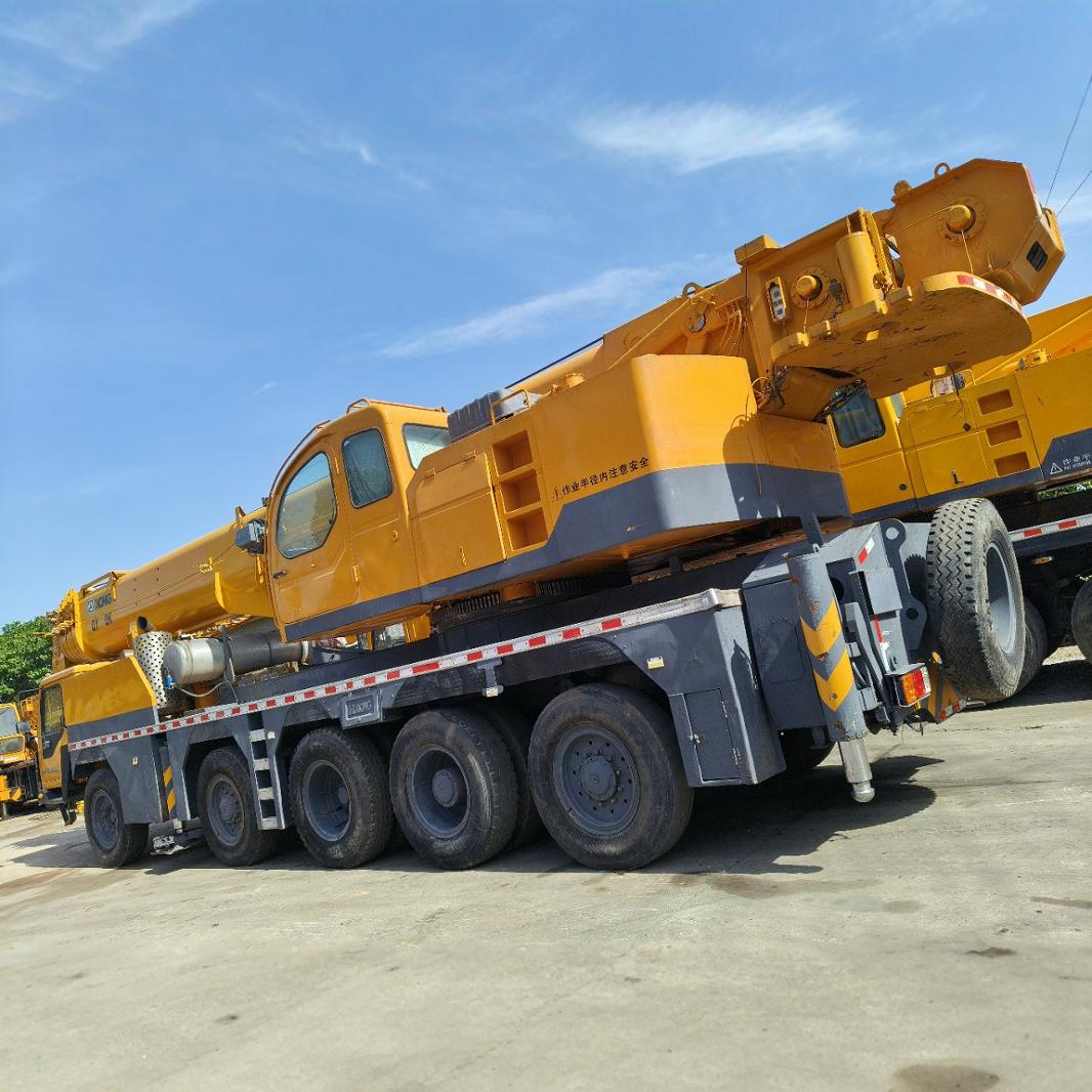 Xcmg Qy100K Truck Crane Xcmg130 Ton Crane Crane Export Special