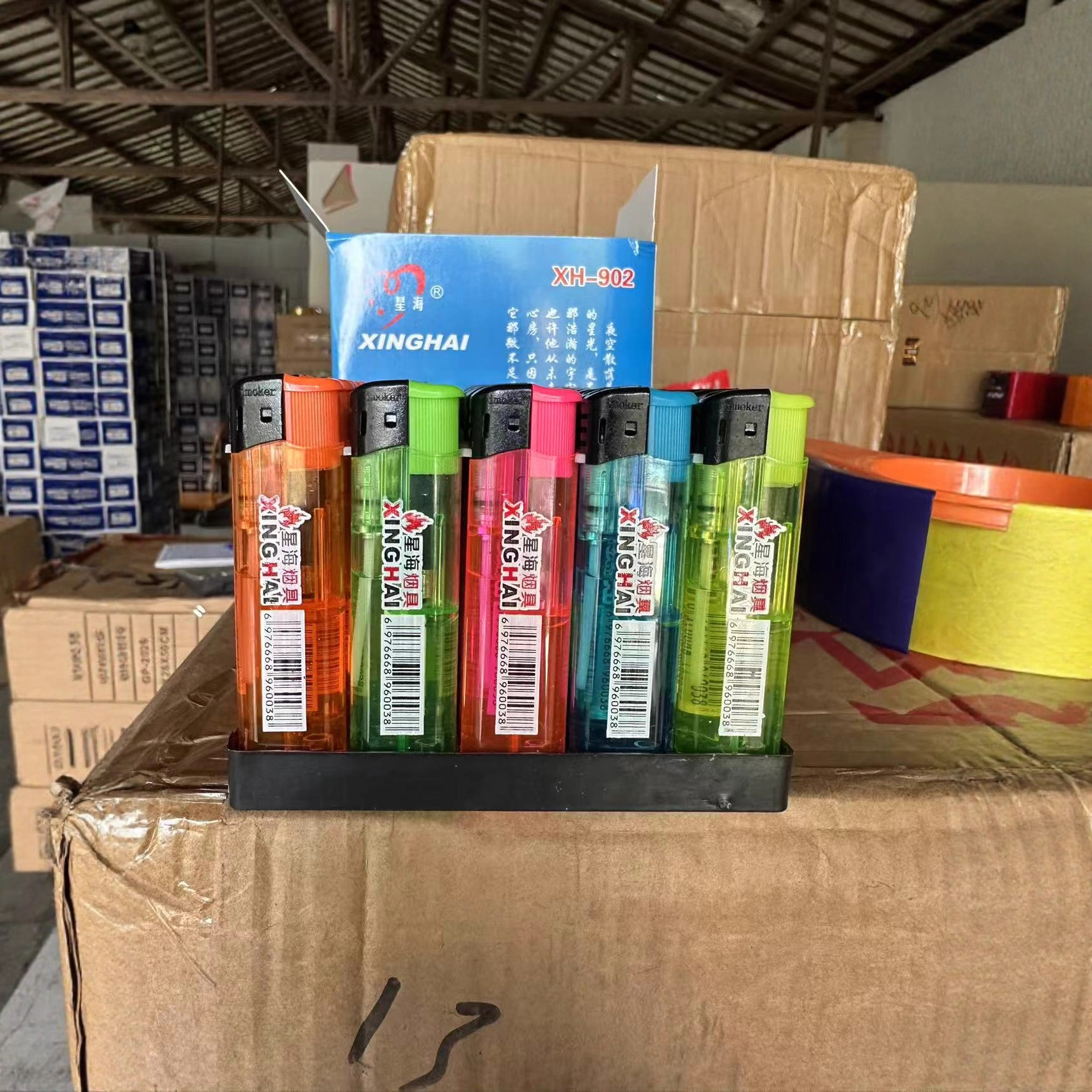 New Xinghai 902 electronic plastic lighter manufacturers sell Xinghai 606 electronic lighter wholesale