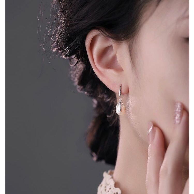 Warm and Glossy 999 Sterling Silver Pearl Bud Ear Hook Earrings for Women, Accessible Luxury, Fashionable and Personalized Earrings