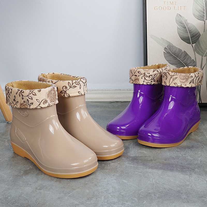 Women's Short Rain Boots Spring and Autumn Casual Korean Style Cotton Warm-keeping Removable and Washable Car Kitchen Thick Bottom Shallow Mouth Low-top Water Boots for Women