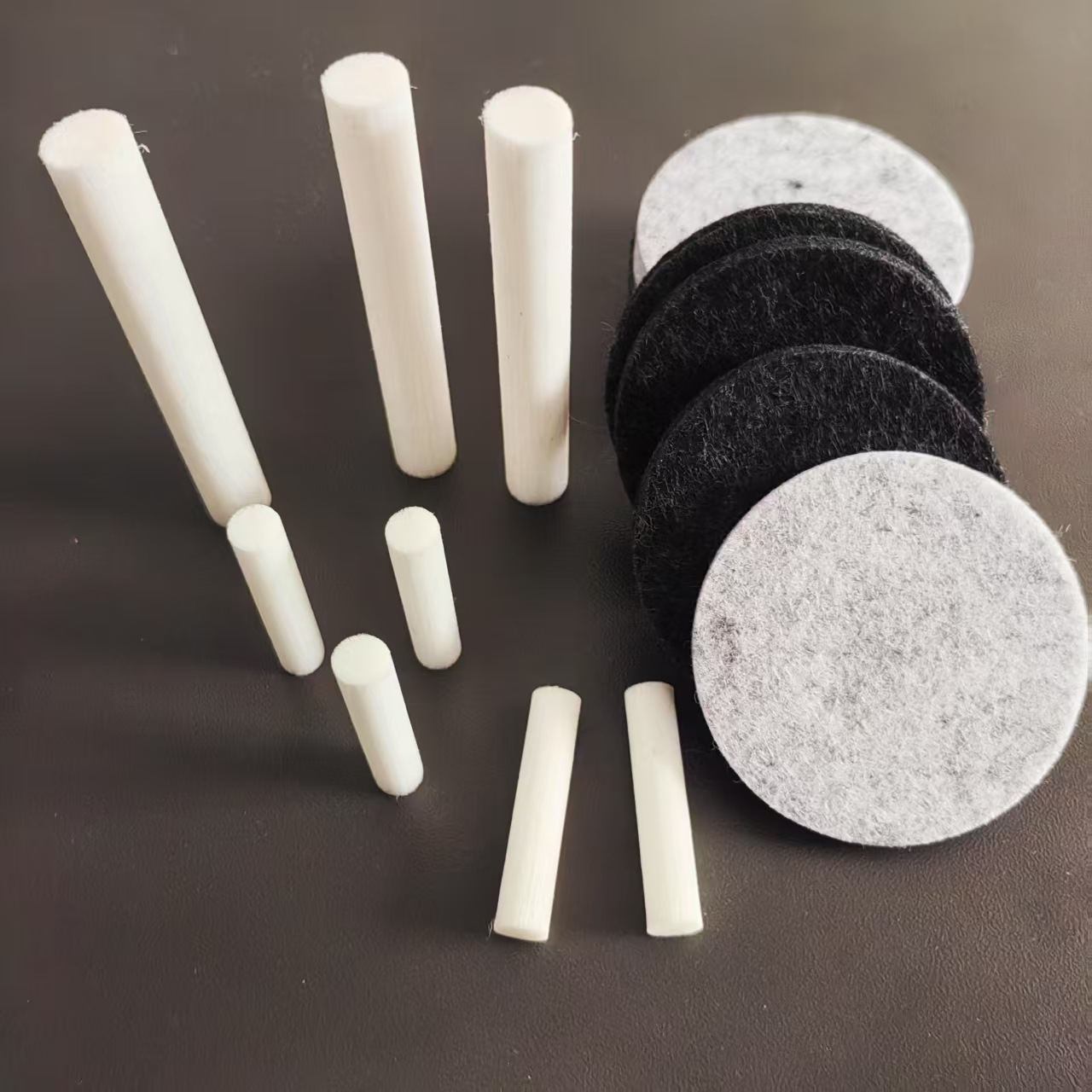 Оптовая многоцветная автомобильная аромотерапия из хлопкового волокна впитывающая хлопковая ткань инвертированный парфюм эфирного масла диффузор из войлока