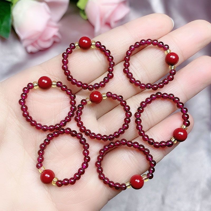 Кольцо для мужчин и женщин с дизайном в нишевом стиле, высококачественное, красное, с трансферными бусинами