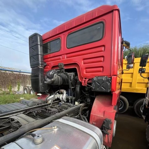 Howo Delong Tractor Head Stock for Cross-Border Export, Used 10-Wheel Mining Transport Truck Head, 371 Horsepower Freight