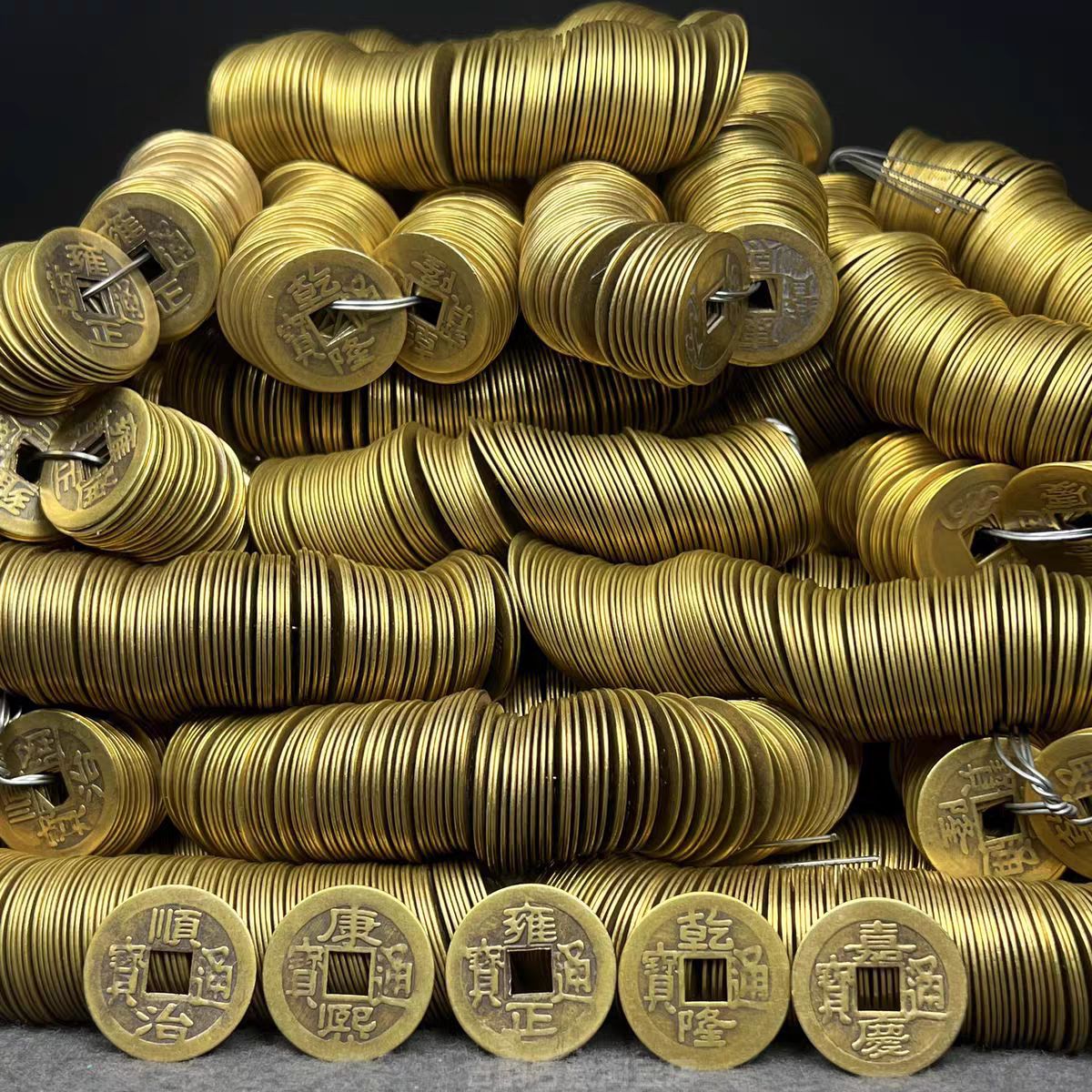 Антикварные имитационные монеты династии Цин, монеты десяти императоров, Шуньчжи, Канси и Цяньлун, монеты пяти императоров, разрозненные медные монеты для привлечения богатства и сокровищ