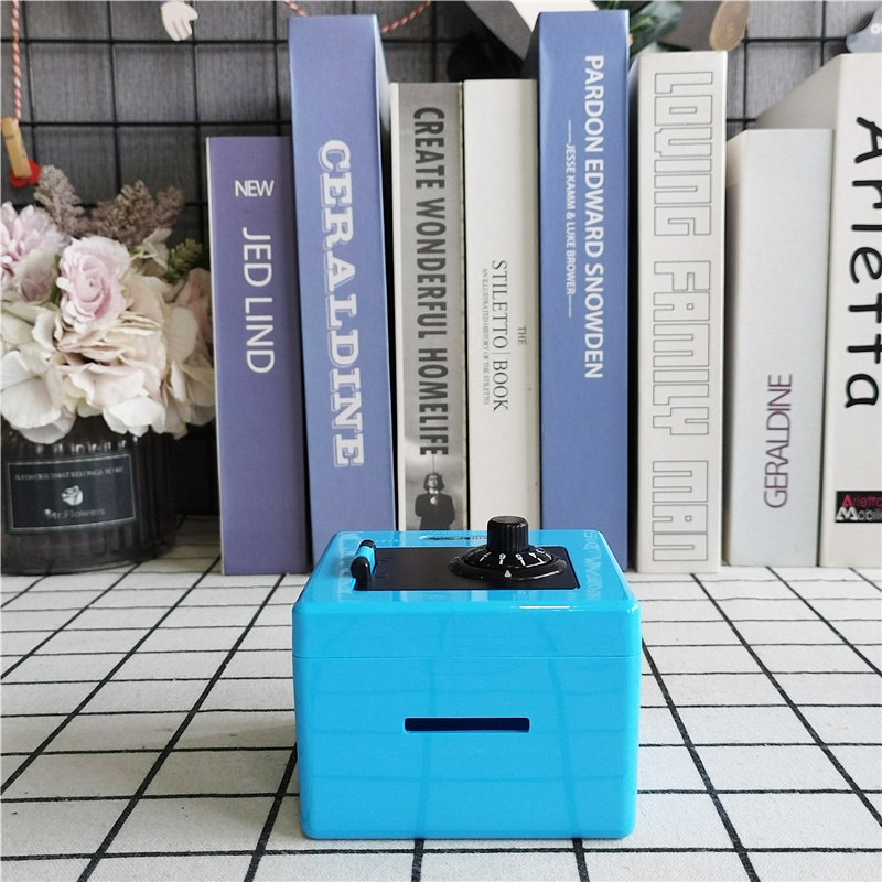 Children's mini password small safe model piggy bank cartoon cute kindergarten logo piggy bank cross-border