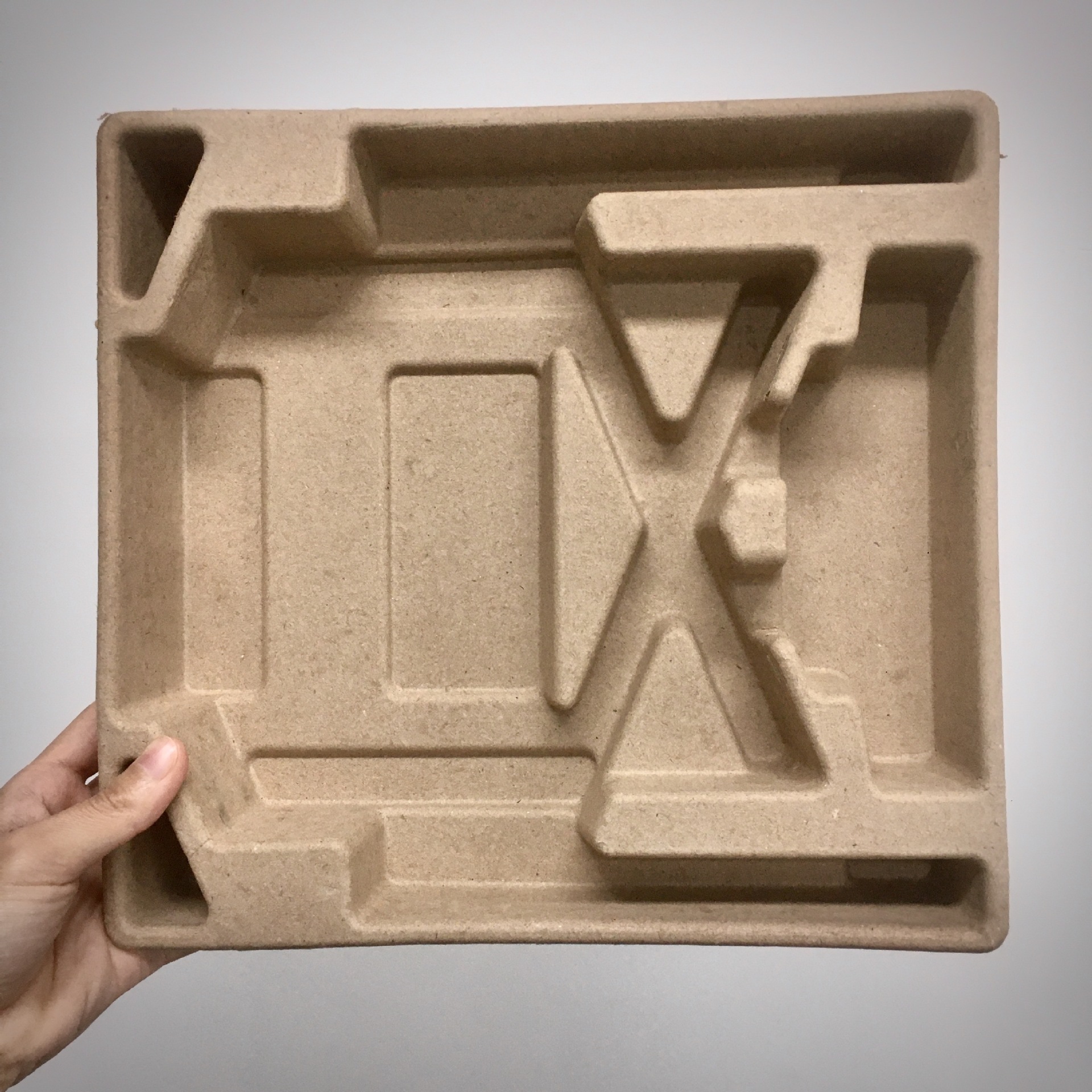 Chongqing Manufacturer Customized Pulp Molded Packaging Tray Digital Appliance Hardware Accessories Packaging Biodegradable Built-In Tray