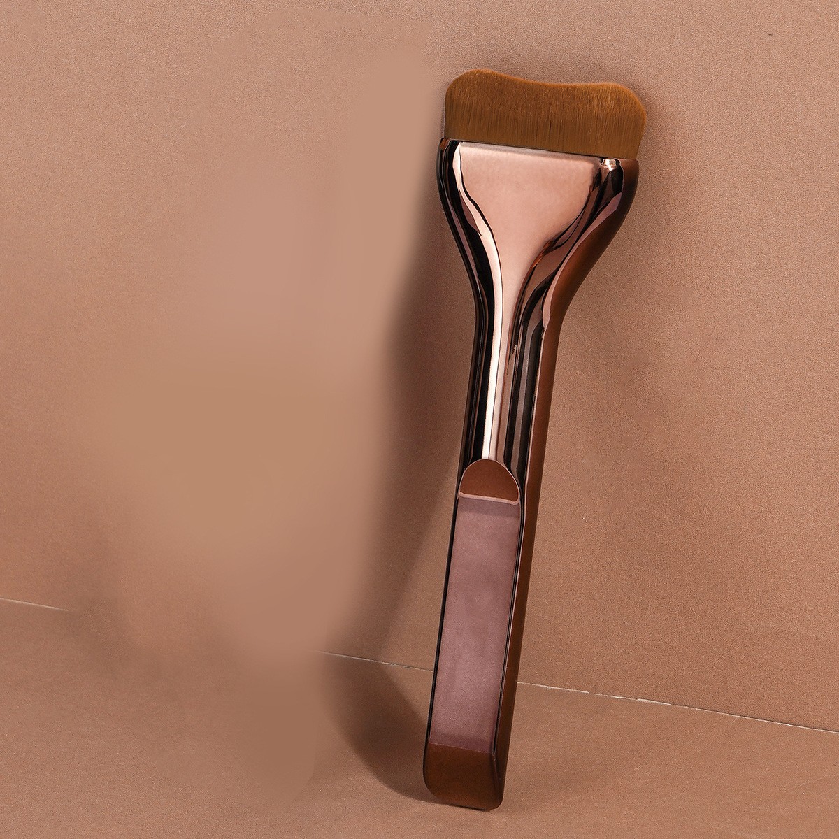 New Hot-Selling Single Ultra-Thin Widened Tongue-Shaped Foundation Brush, Traceless Concealer, Powder-Free Flat-Head Soft-Bristled Beauty Tool