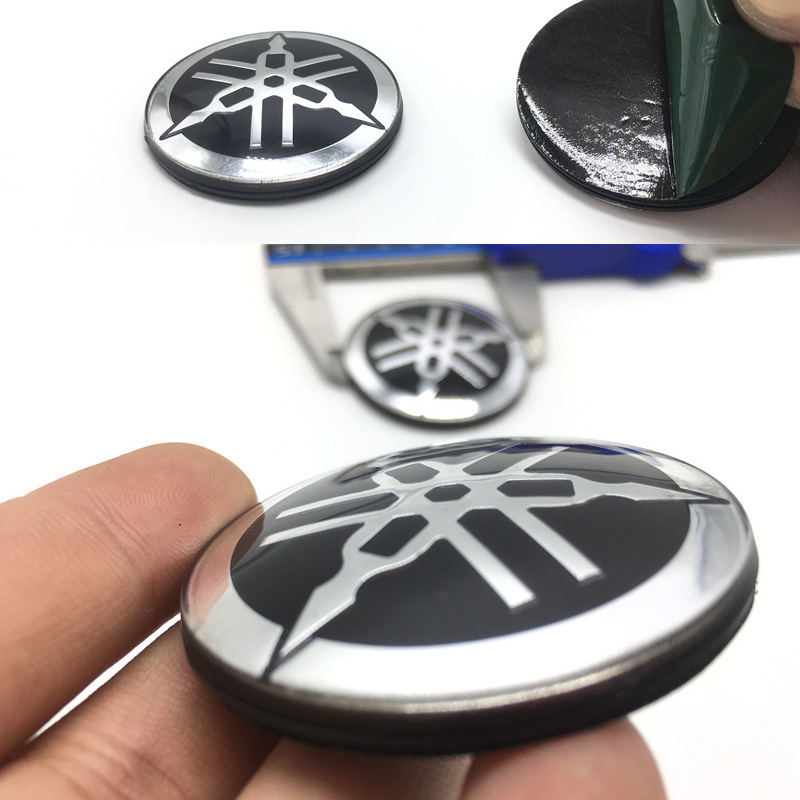 Motorcycle accessories Yamaha acrylic round logo TMAX NMAX side stickers three-dimensional logo fuel tank stickers 5CM