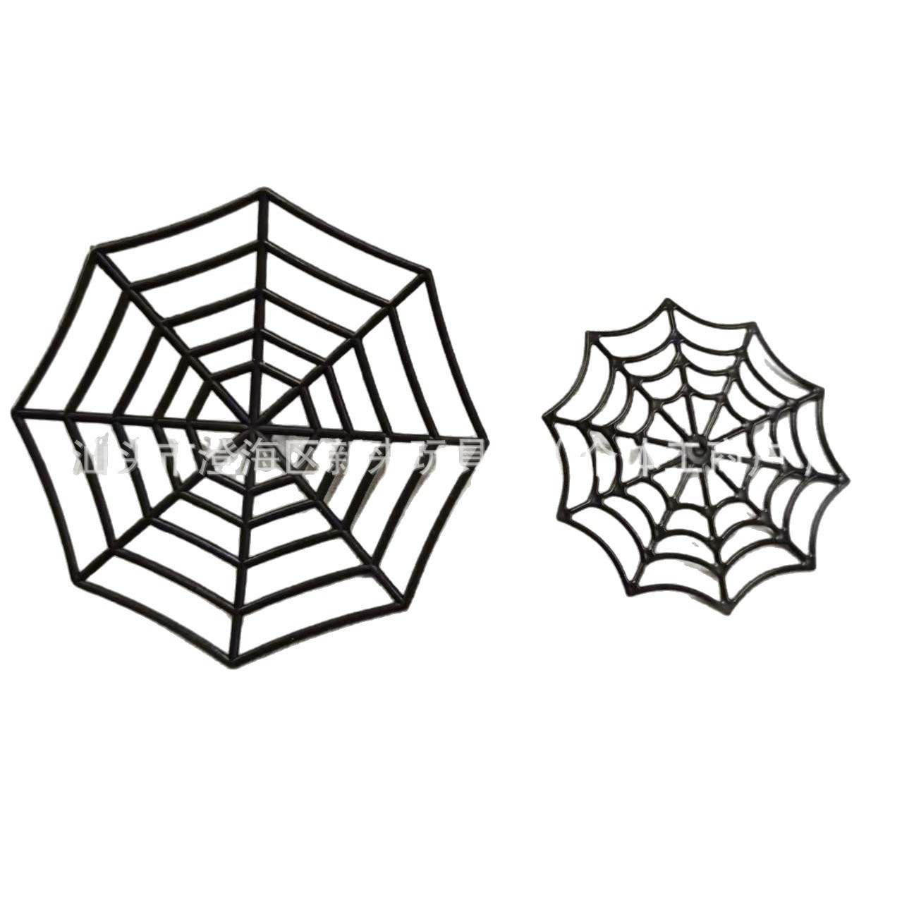 Plastic small spider cross-border toy spider TUME scene layout ornaments Halloween simulation spider small toy