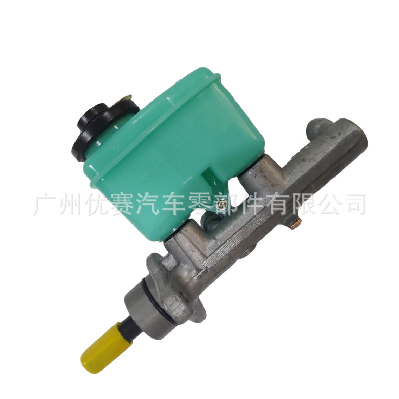 Suitable for Toyota Tantu brake master cylinder, brake master cylinder 47201-0C010