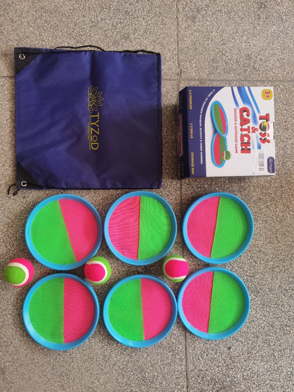 Цветной липкий грабли в цветной коробке