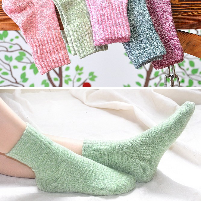 Haining socks factory socks professional production and processing to undertake socks processing production weaving socks orders