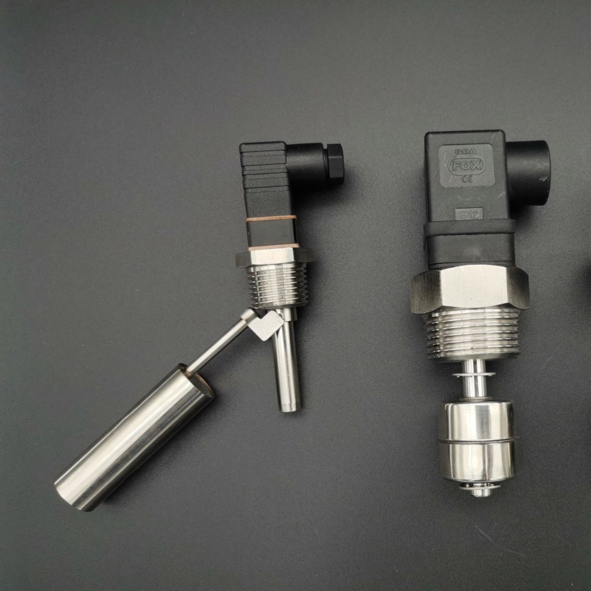 Manufacturer Customized Side-Mounted Duckbill Type Stainless Steel Float Level Switch Sensor