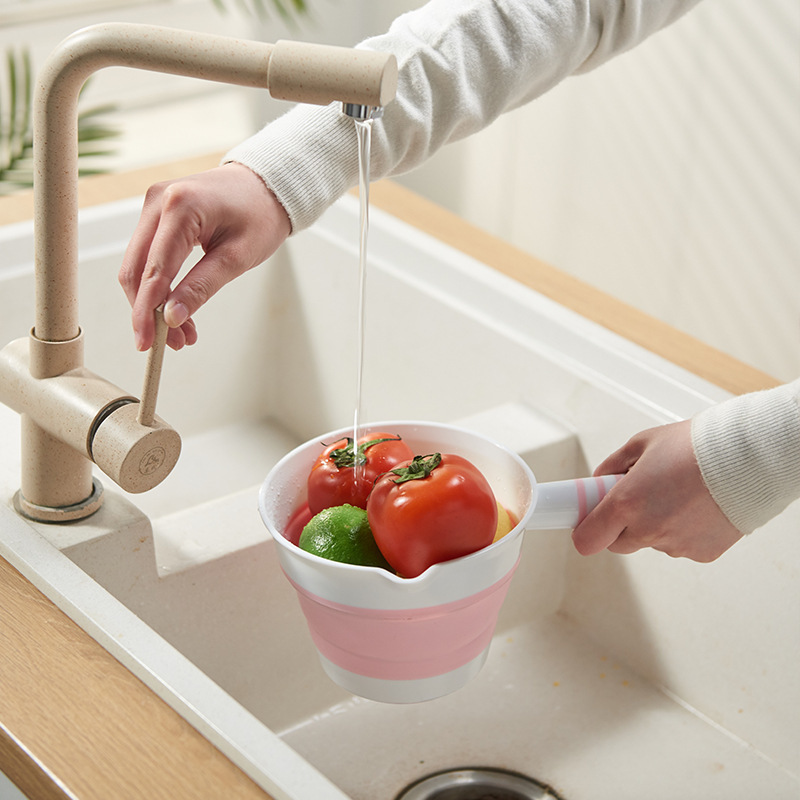 Household Long Handle Folding Water Scoop Kitchen Thickened Plastic Water Spoon Children's Bath Shampoo Cup Water Spoon
