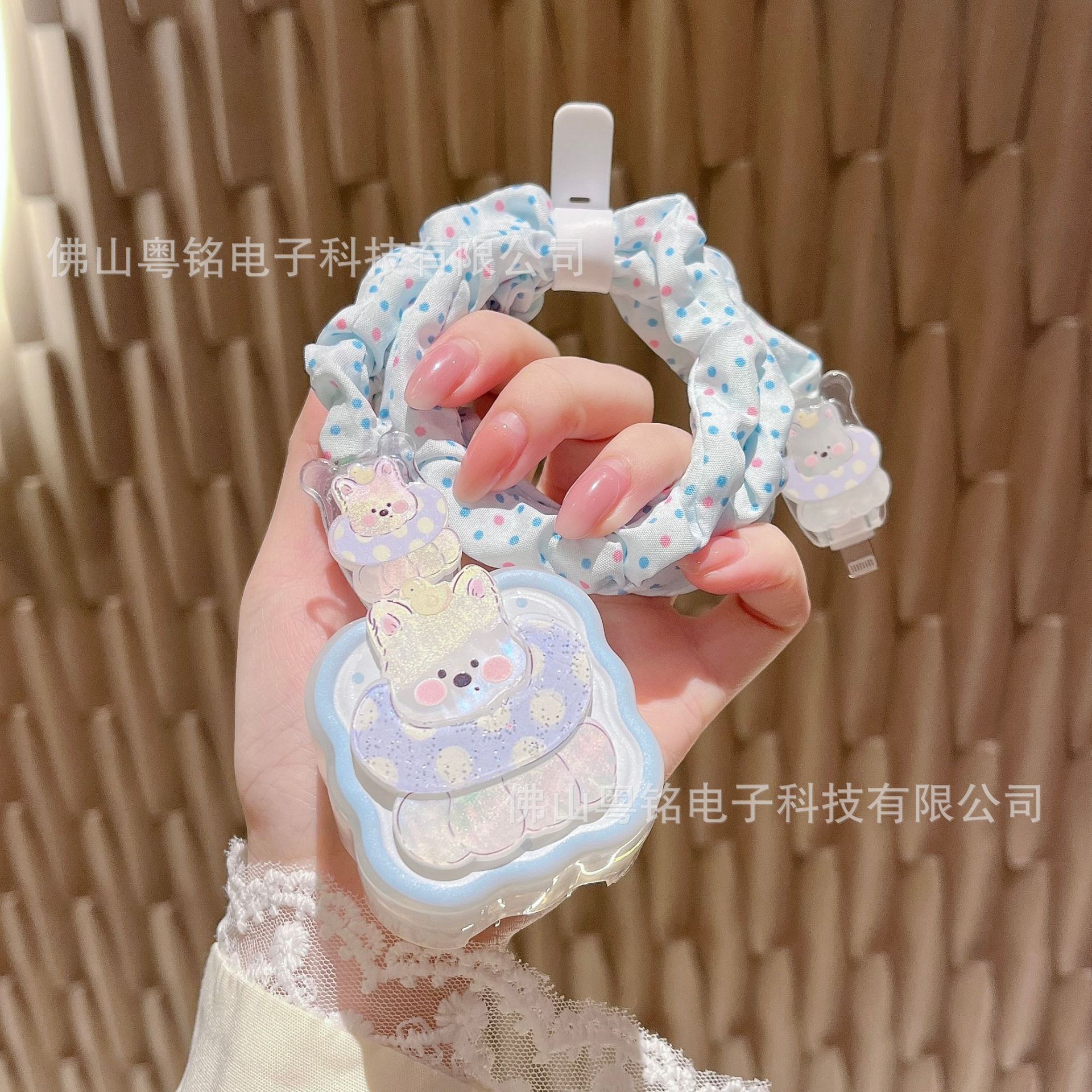 Swimming Ring Dog-Themed Protective Case for Apple 40W Wavy Edge Charger, iPhone 17 Data Cable Decoration, Dirt-Resistant