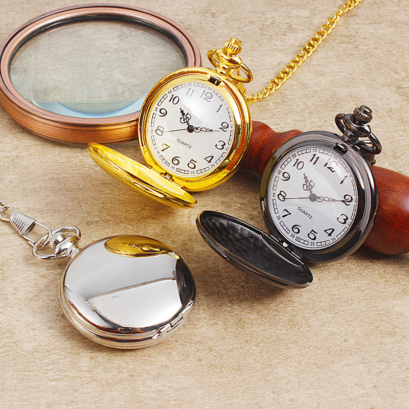 Retro Pocket Watch Flip Cover Bronze Nostalgic Classic Necklace Watch Commemorative Gift Pendant Quartz Hanging Watch Foreign Trade Manufacturer