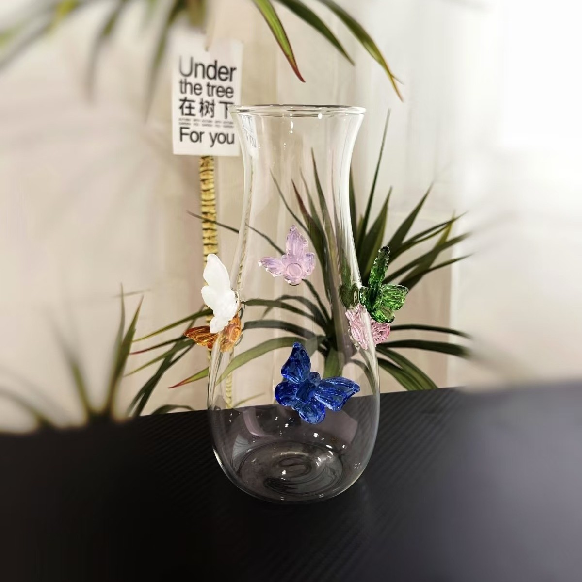 Ready Supply Butterfly Vase Cold Water Kettle High Borosilicate Glass Decanter Niche Design Original Design Handmade