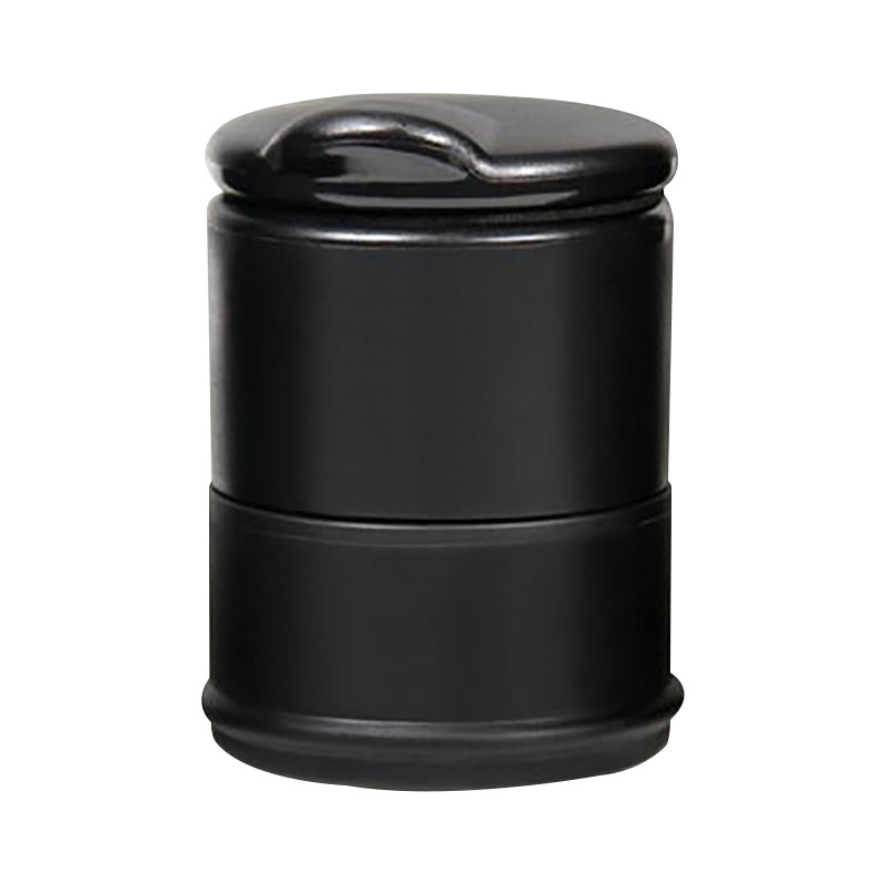 Car ashtray car interior accessories car LED with lights personalized creative high temperature resistant with cover 4S