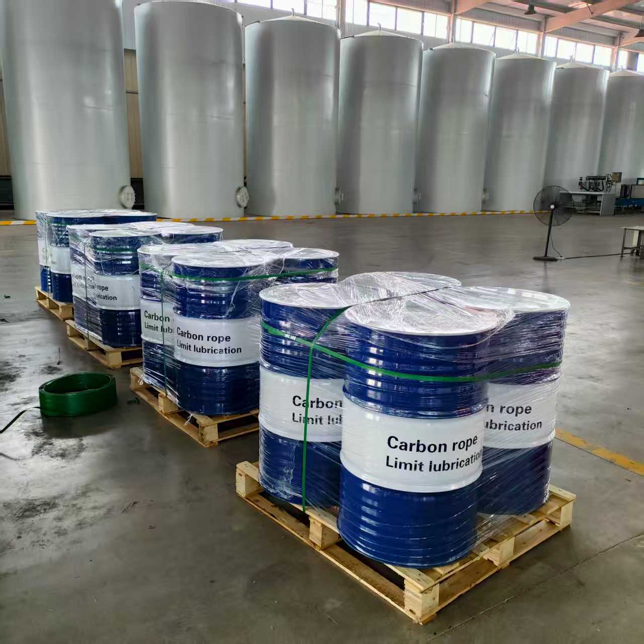 Factory Direct Supply of Multi-Stage Fourth-Generation Diesel Locomotive Oil 20W40 for Steel Plant Train Transportation Lubrication