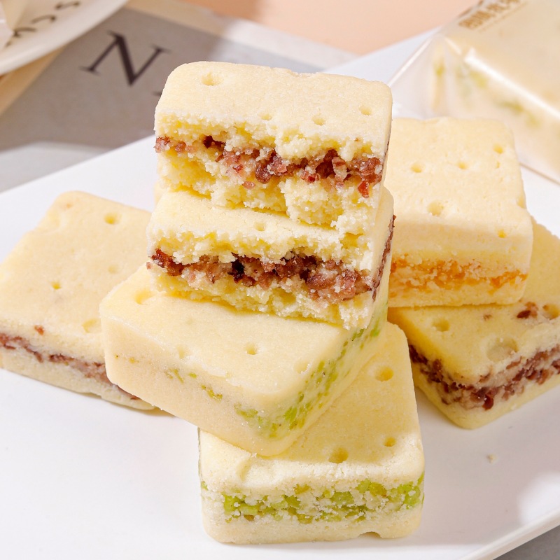 Totem Ranch Fresh Milk Fruit Grain Sandwich Cheese 238g Cranberry Yellow Peach Children's Snacks