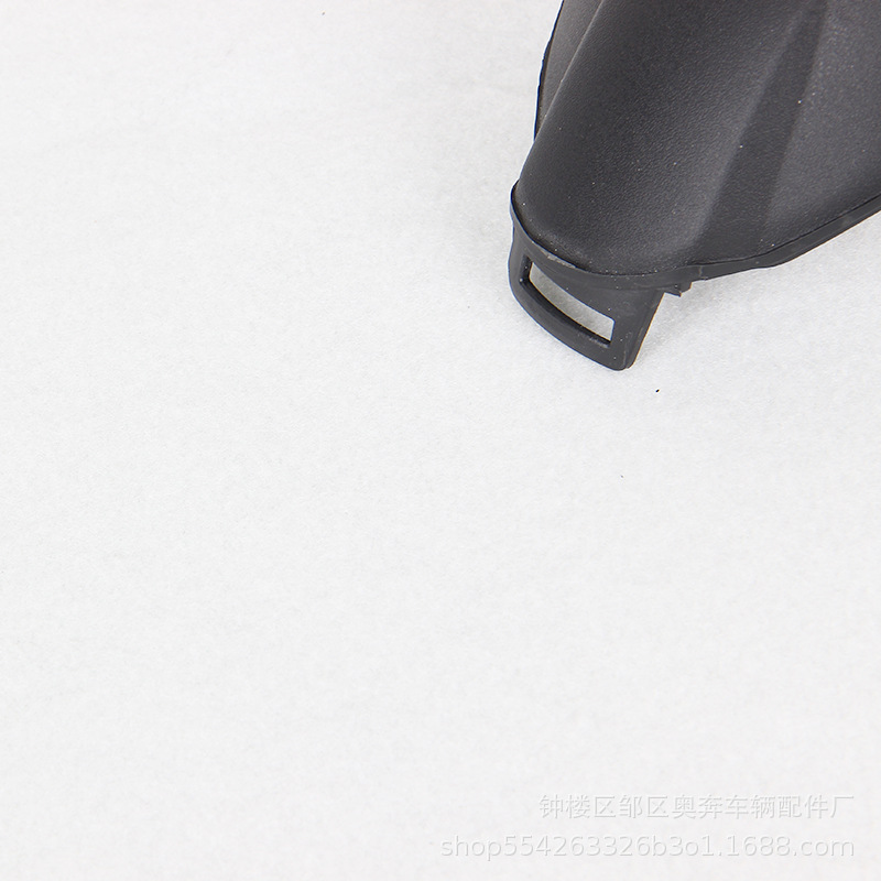 Suitable for 12 Ford Focus front fog lamp cover fog lamp decorative frame fog lamp frame pitted fog lamp frame