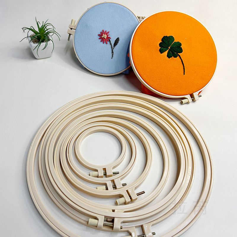 Imitation bamboo embroidery ring embroidery diy plastic embroidery frame cross-stitch embroidery ring adjustable factory direct wholesale
