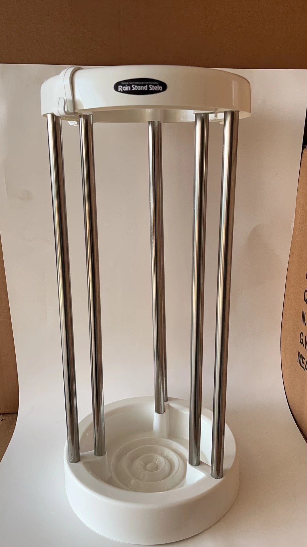 Factory a generation of multi-bit draining umbrella rack portable stainless steel rain gear storage rack