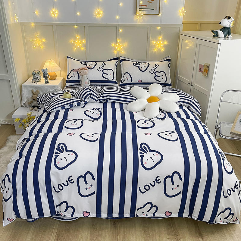 Foreign trade wash cotton Snoopy four-piece set bed hat Mickey men's and women's student dormitory three-piece set bedding wholesale