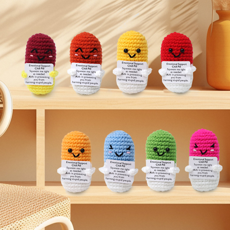 Оптовая продажа вязаных игрушек, позитивные энергетические капсулы, украшения, игрушки, маленькие подарки