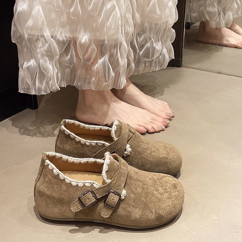 Thick-Soled Slip-On Shoes for Women 2025 Autum New Retro Belt Buckle Boken Shoes High-Looking Fashionable Lazy Shoes