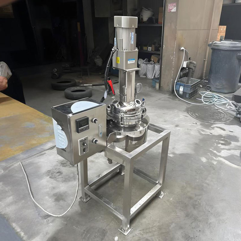 Stainless Steel Double-Layer Reactor Can Be Customized High Temperature and High Pressure Vacuum Distillation Laboratory Equipment Electric Heating Reactor