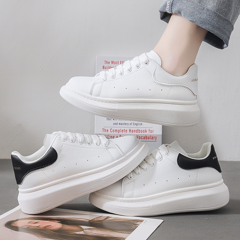 2025 New plus size McQueen White Shoes Men's and Women's Couple Student Sports Casual Men's Shoes Internet Popular Trendy High-height Shoes