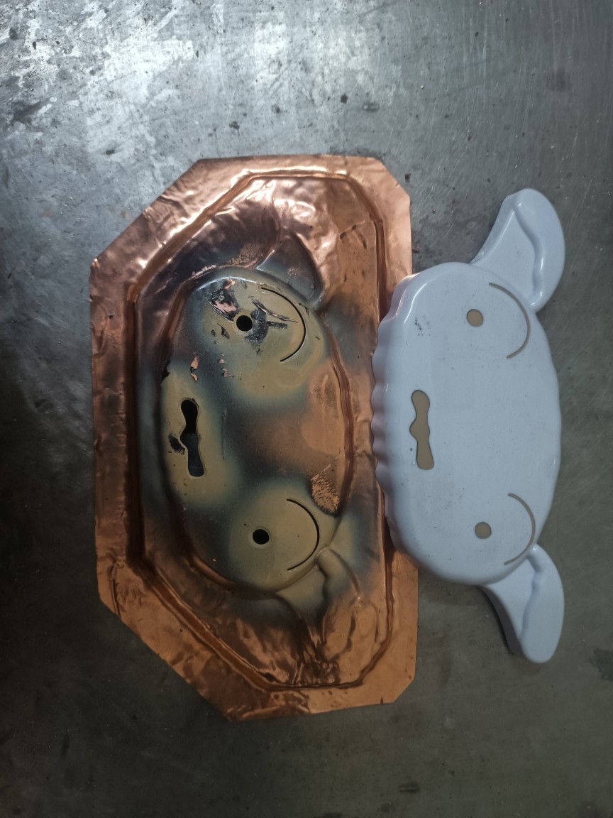 Professional Manufacturing of Various Spray Molding Molds, Spray Painting Molds, Clamp Molds, Side Mold Covering Molds, Spray Painting and Spray Molding Fixtures