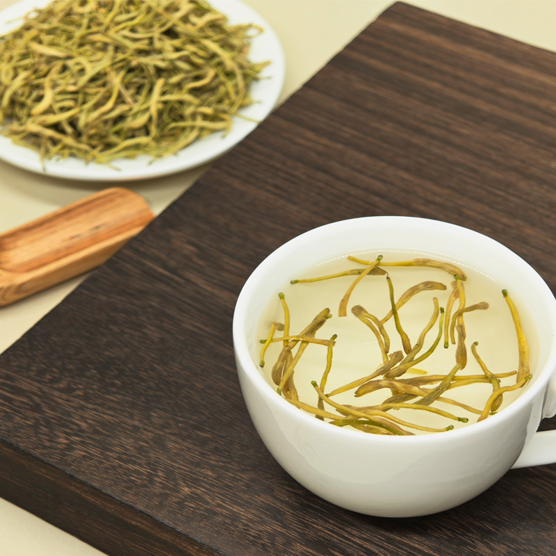 Fengqiu Honeysuckle Dried Flowers 35g Canned Herbal Tea Soaked in Water Mountain Honeysuckle Chinese Herbal Medicine Source Factory Wholesale