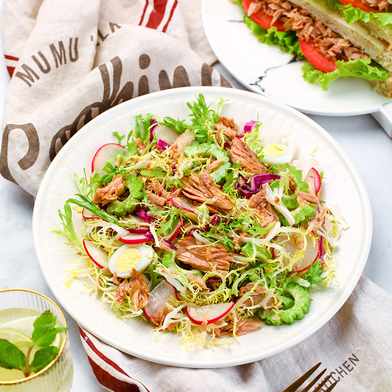 Oil-immersed water-immersed tuna 100g/can seafood cooked food instant canned fish factory can deliver on behalf