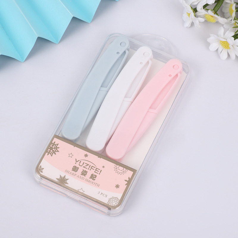 New Korean Beauty Tools Eyebrow Razor Manufacturer Wholesale Foldable Eyebrow Razor Efficient Eyebrow Trimming Portable