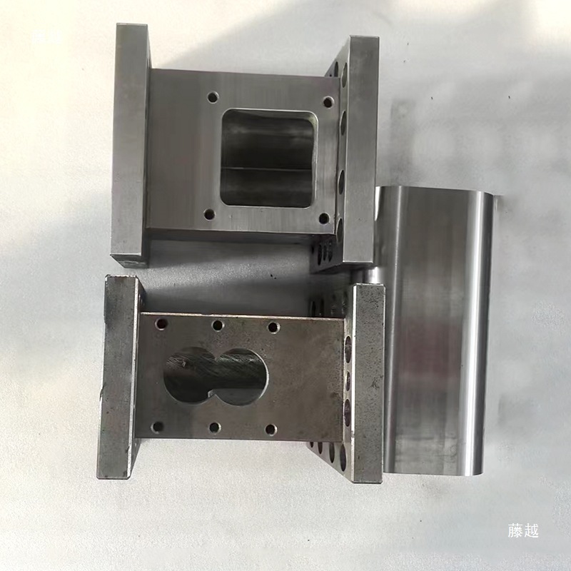 Double Screw Granulator Cylinder Screw Cylinder A101 Integral Alloy Sleeve C-Type Sleeve Split Sleeve Body Wear-Resistant and Corrosion-Resistant