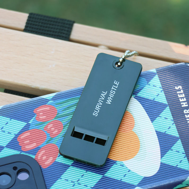 Outdoor Survival Whistle, Dog Training Whistle, Life-Saving Whistle, First Aid Whistle, High-Pitched High-Frequency Earthquake Relief Whistle